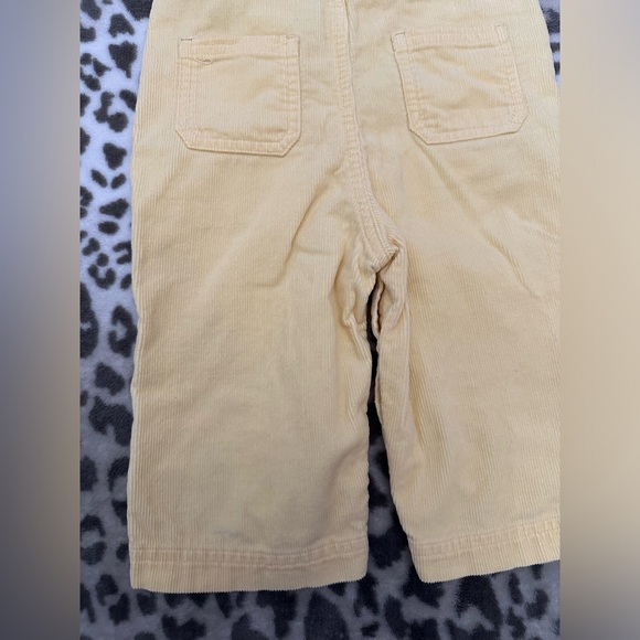 Gymboree Corduroy Overalls in Yellow Size 6-12 months - Picture 10 of 15